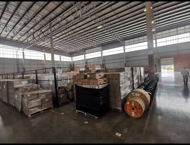 9,725M² WAREHOUSE TO LET IN STERKFONTEIN AH